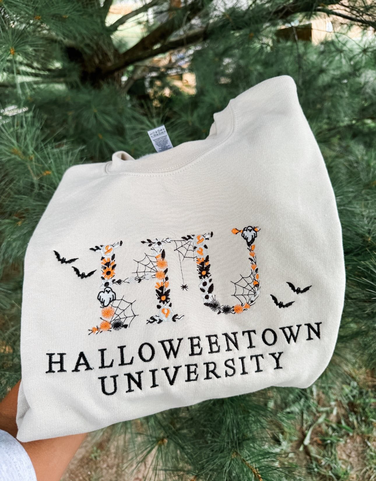 [preorder] halloweentown university crew
